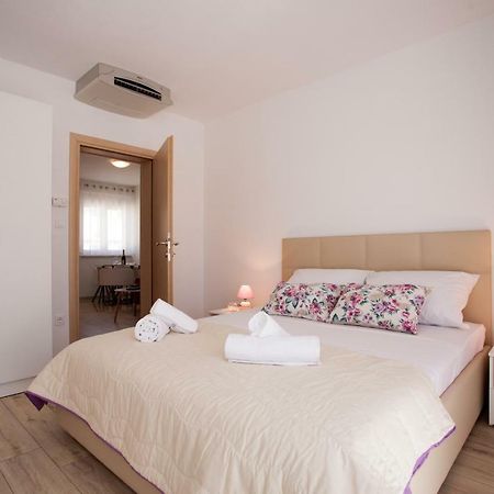 Apartments Mia 4&5 Baška Voda Εξωτερικό φωτογραφία