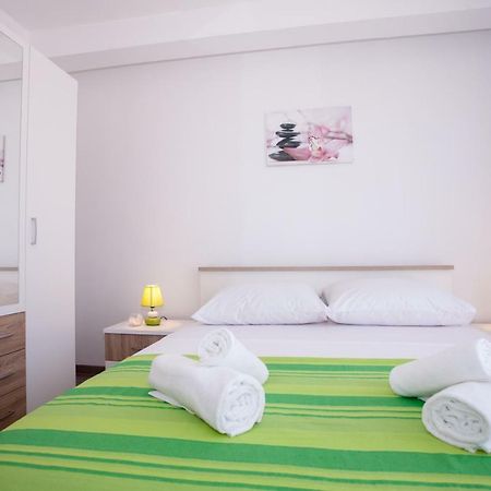 Apartments Mia 4&5 Baška Voda Εξωτερικό φωτογραφία