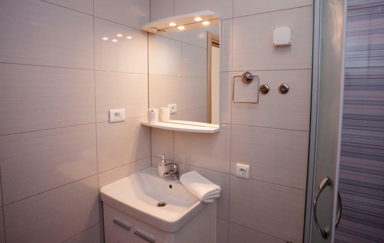 Apartments Mia 4&5 Baška Voda Εξωτερικό φωτογραφία