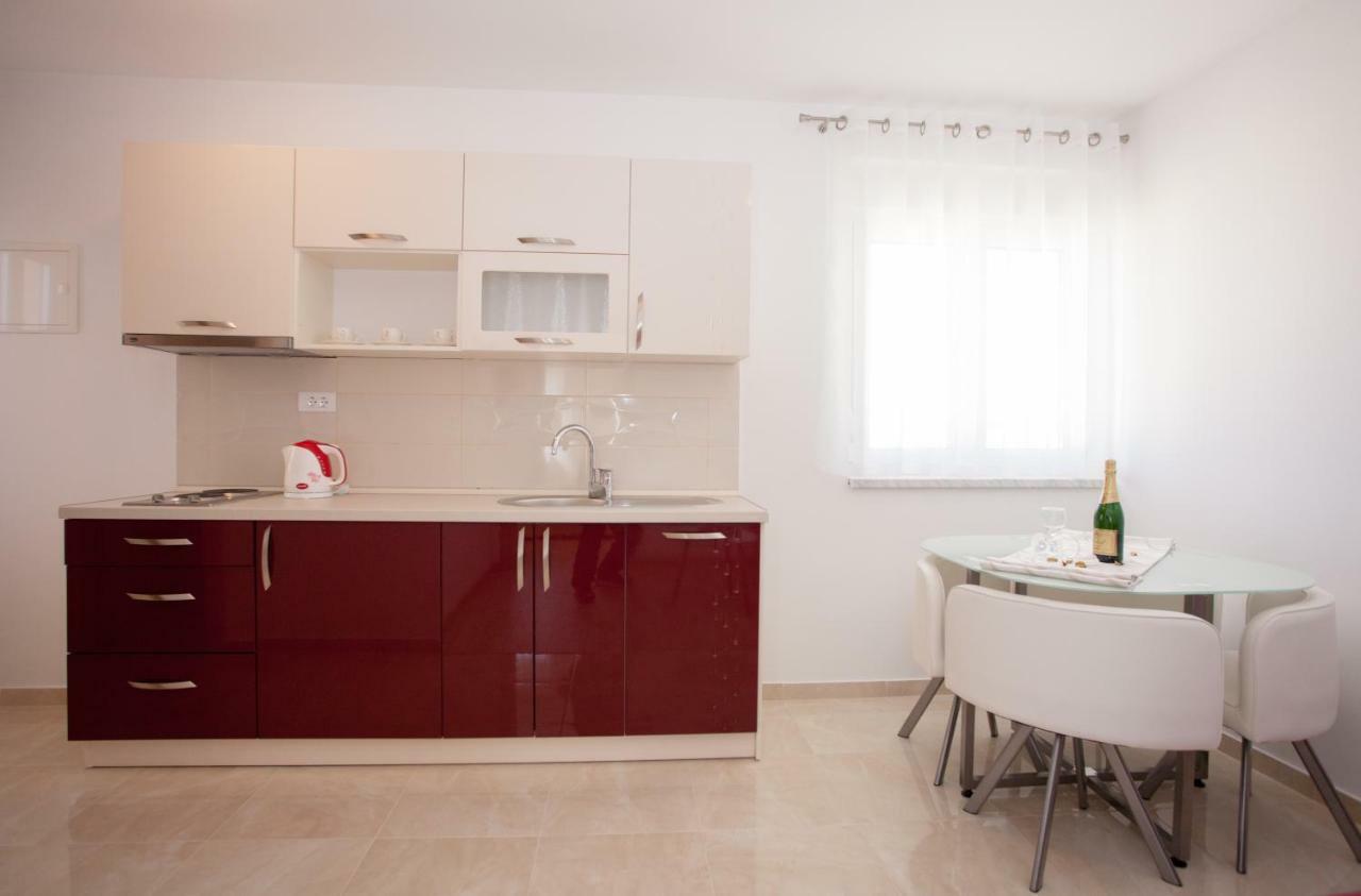 Apartments Mia 4&5 Baška Voda Εξωτερικό φωτογραφία