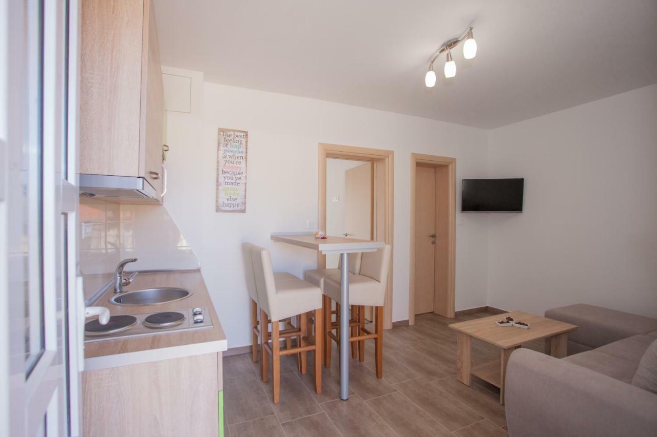 Apartments Mia 4&5 Baška Voda Εξωτερικό φωτογραφία