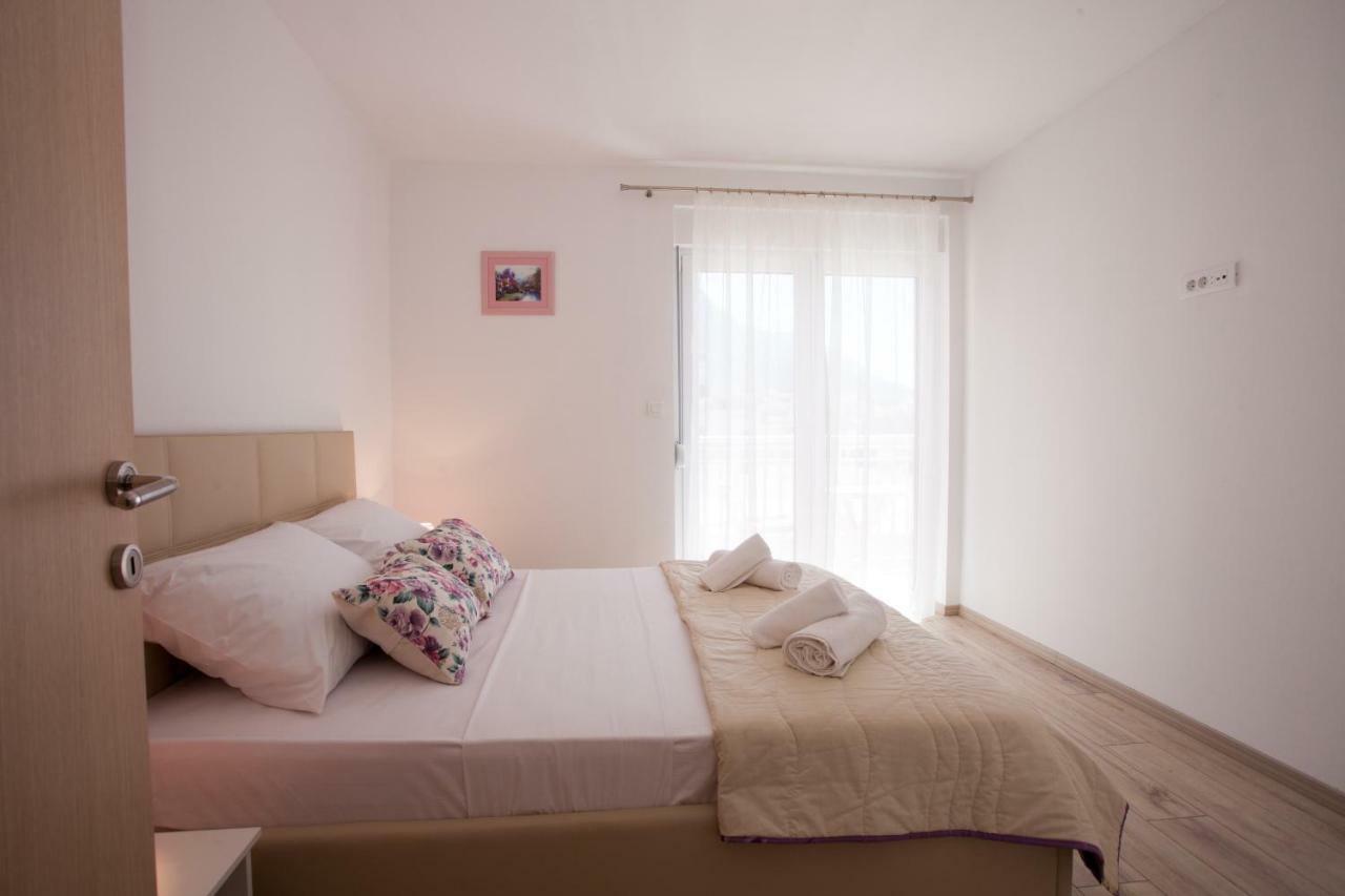 Apartments Mia 4&5 Baška Voda Εξωτερικό φωτογραφία