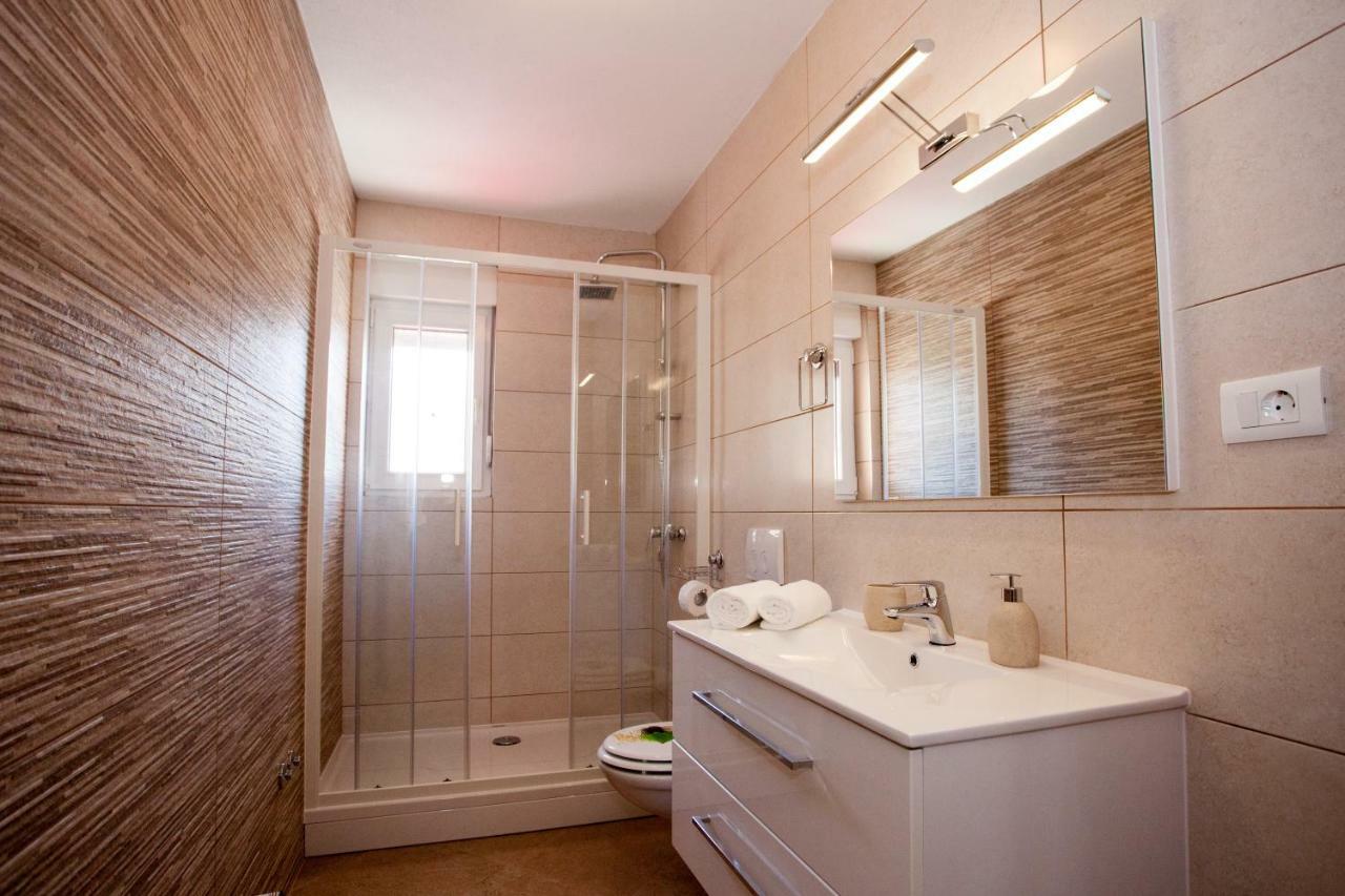 Apartments Mia 4&5 Baška Voda Εξωτερικό φωτογραφία