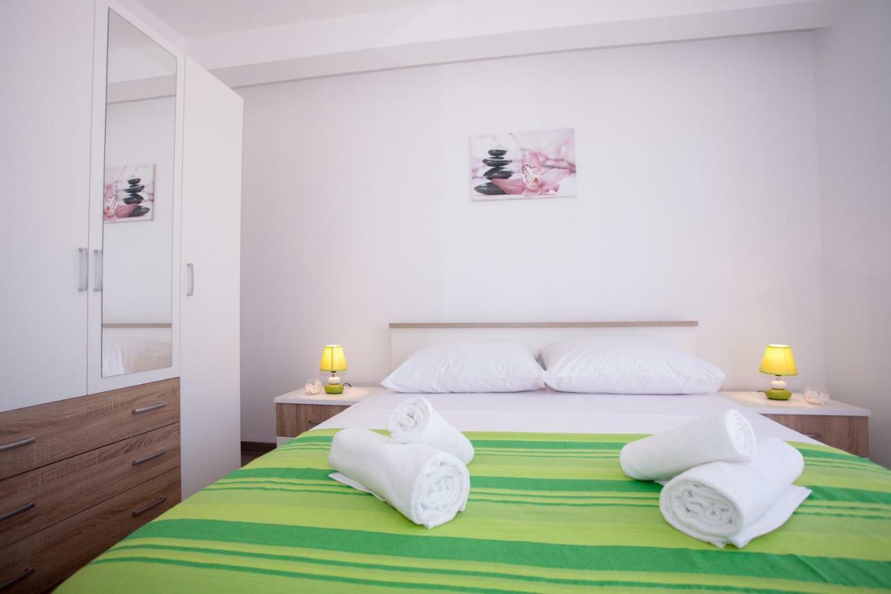 Apartments Mia 4&5 Baška Voda Εξωτερικό φωτογραφία
