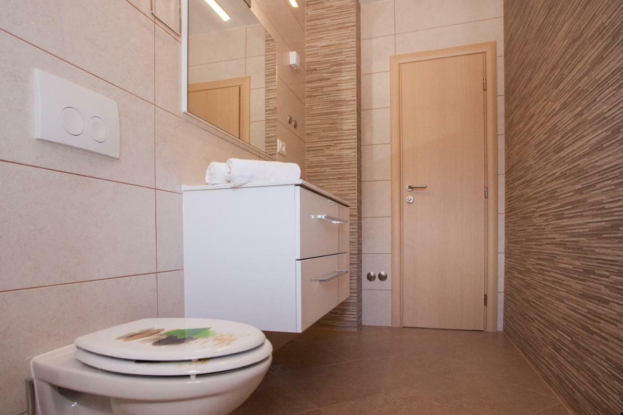 Apartments Mia 4&5 Baška Voda Εξωτερικό φωτογραφία